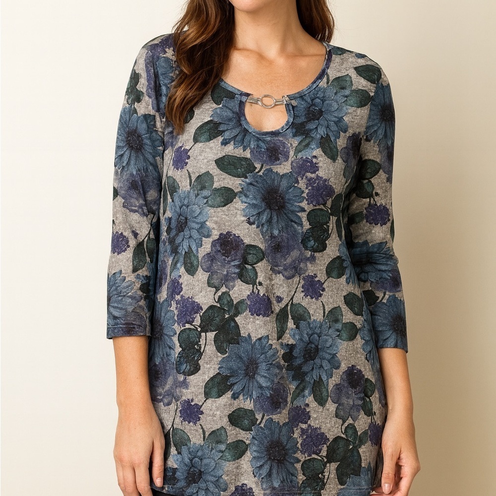 🧨 5/$25 Women's Rebecca Malone Blue Floral Print 3/4 Sleeve Top